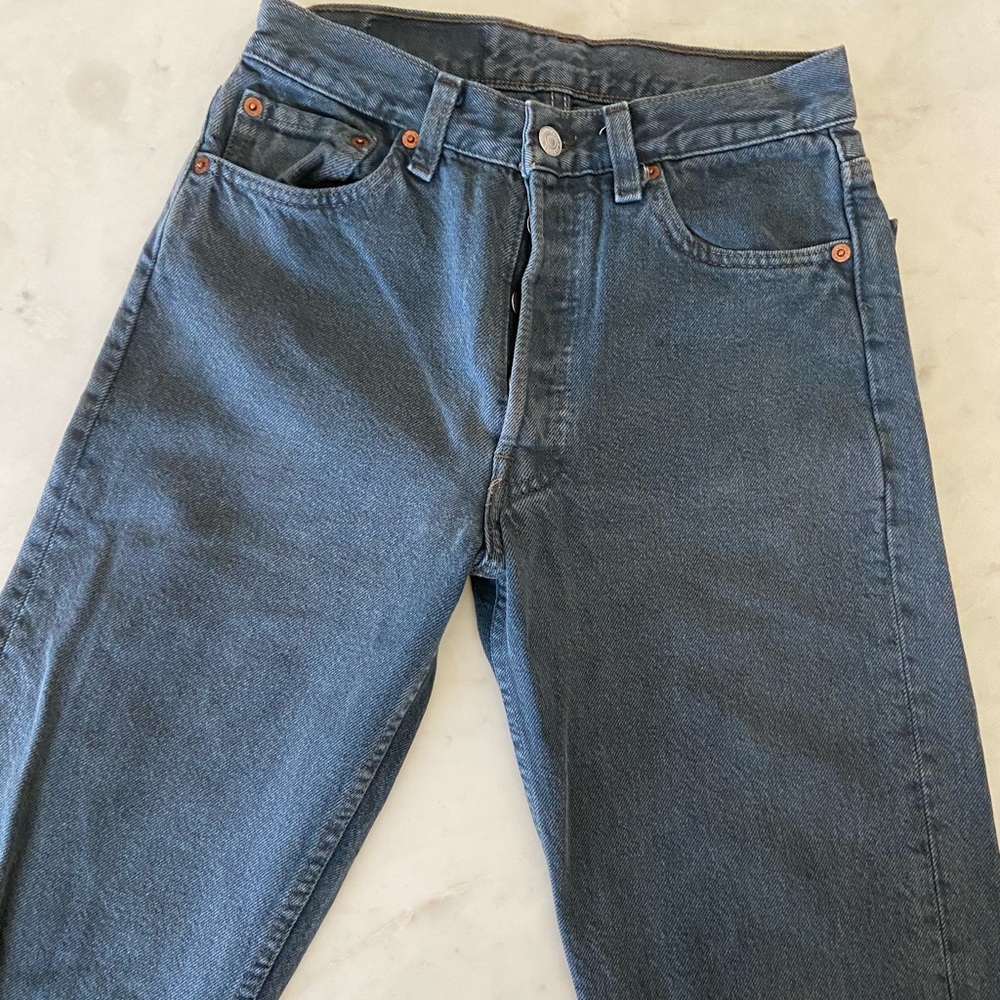 Levi’s dark blue jeans Vintage 1990’s button fly